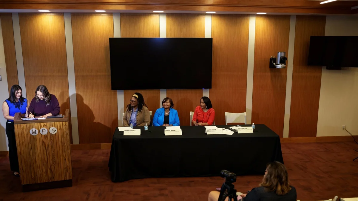 Minneapolis Teachers Reach Tentative Deal, Averting Strike